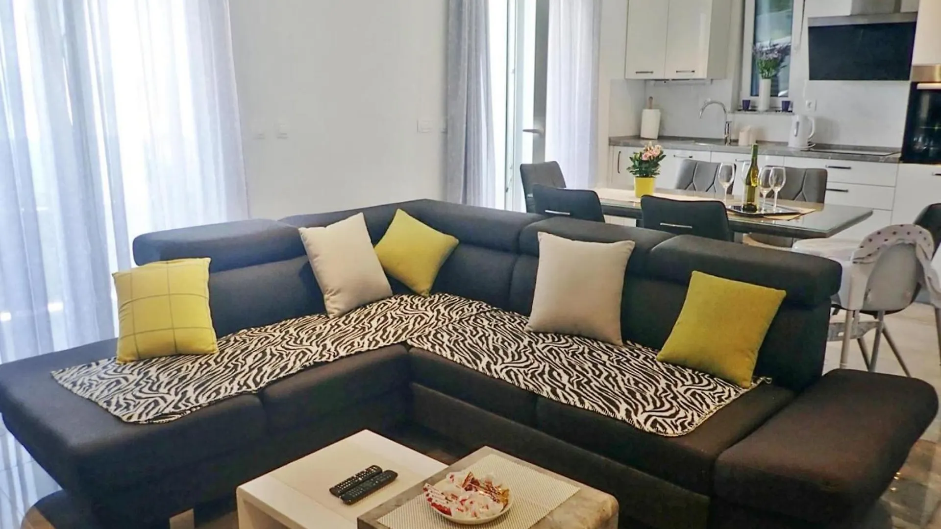 Holiday Home In Maslenica With Pool