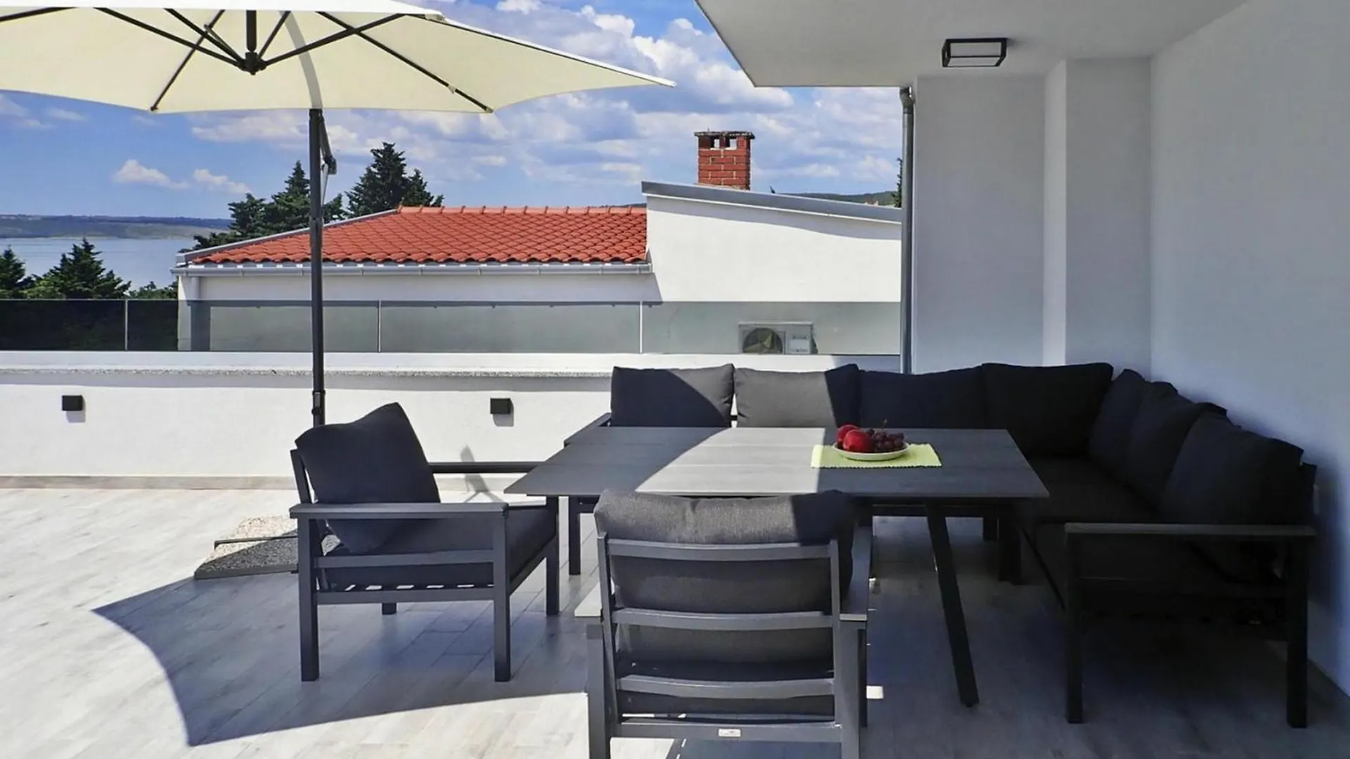 Holiday Home In Maslenica With Pool